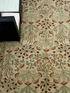How to Style Floral Rugs Without Overcrowding Your Space